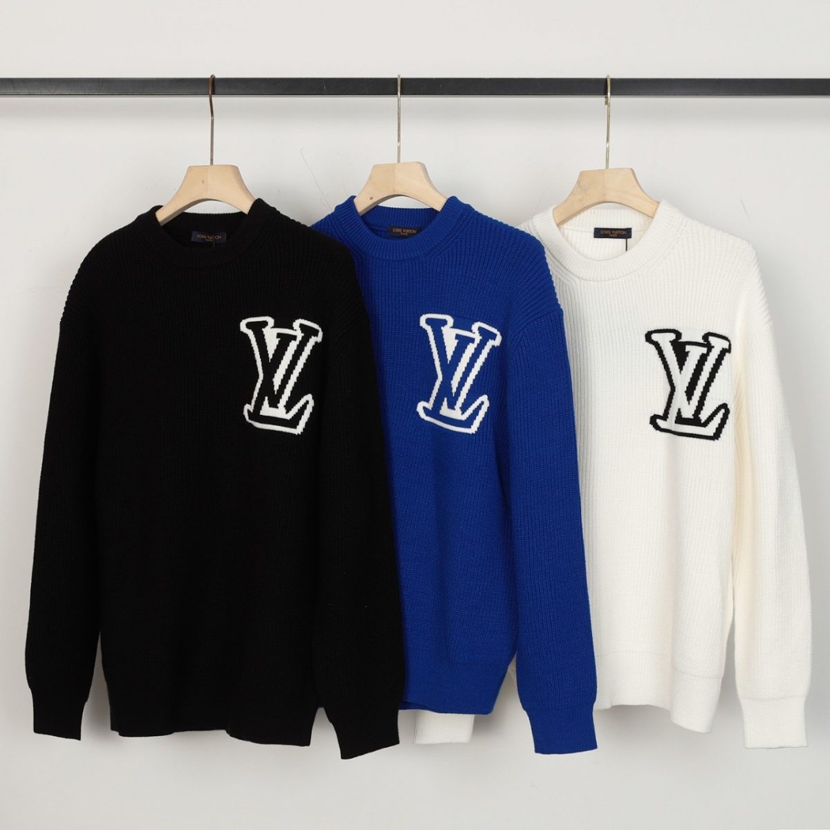 Louis Vuitton Unisex Sweatshirt Size S-XL - Image 1