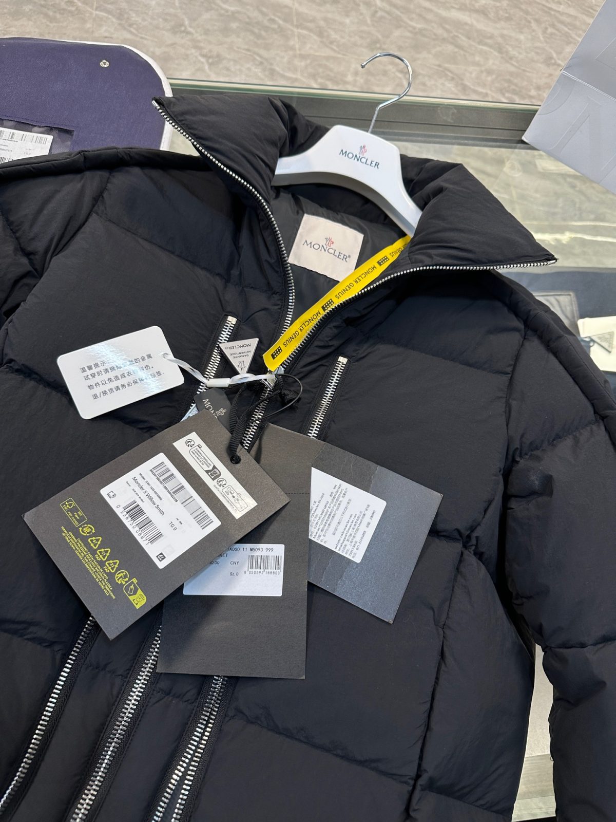 Moncler x Willow Smith YAEL Women Down Jacket Size S-L - Image 6