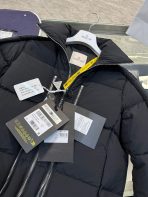 Moncler x Willow Smith YAEL Women Down Jacket Size S-L - Image 6