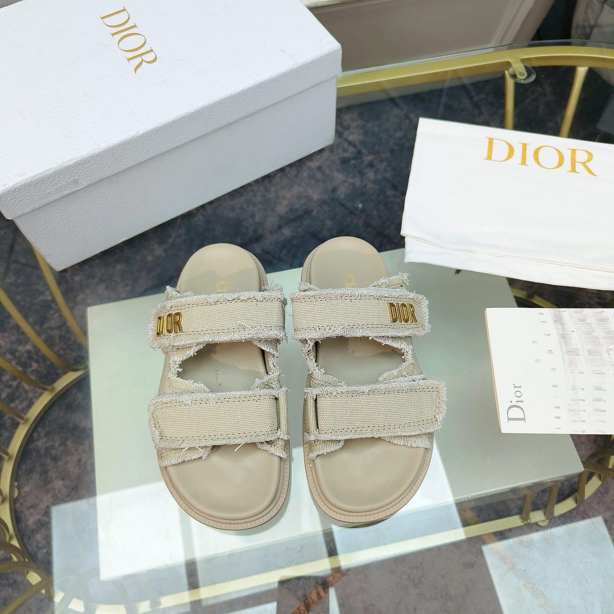 Dior Velcro Women Slippers Size 36-41 - Image 2