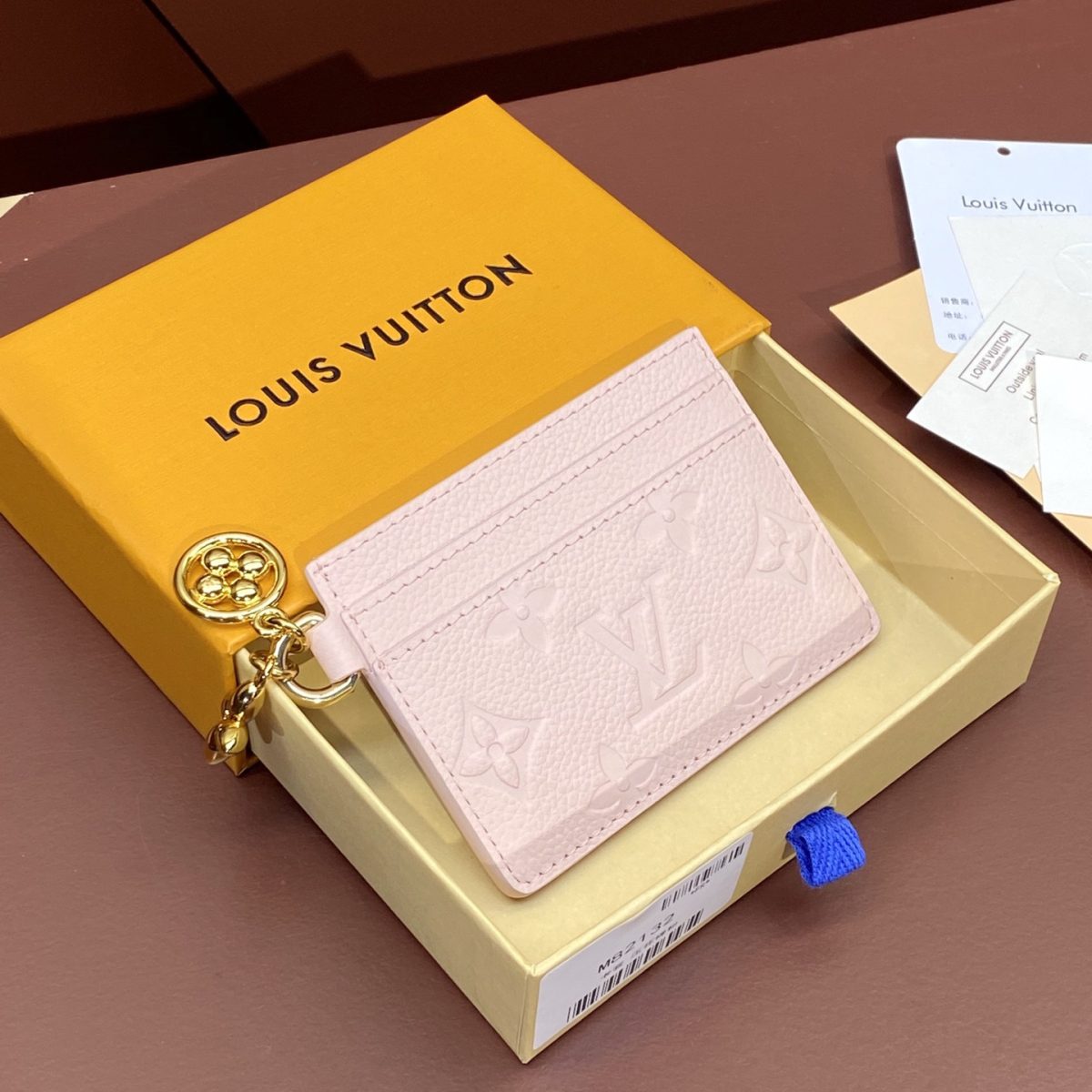 Louis Vuitton M82132 Card Holder Size 10*7cm - Image 1
