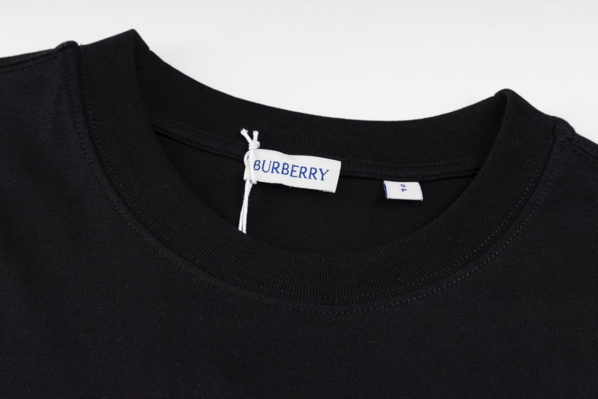Burberry Cotton T Shirt  Embroider Size XS-L - Image 7