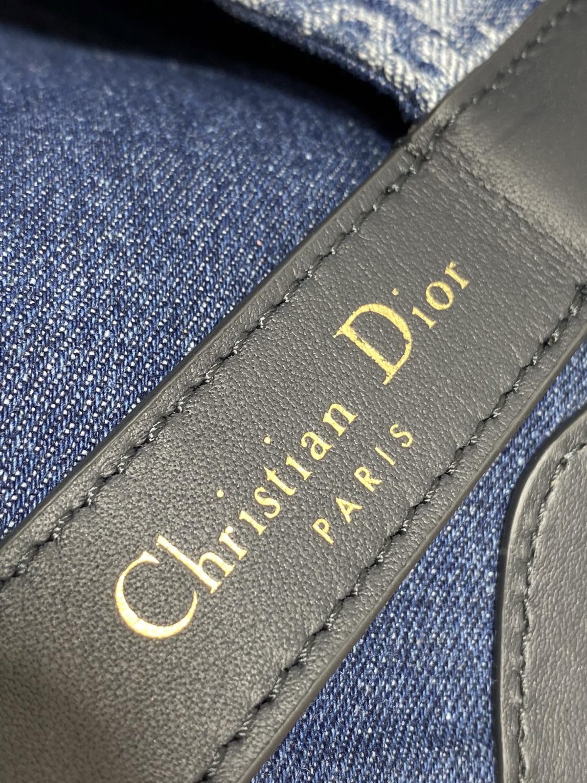 Dior Toujours Handbags Size 28.5*19*21 - Image 9