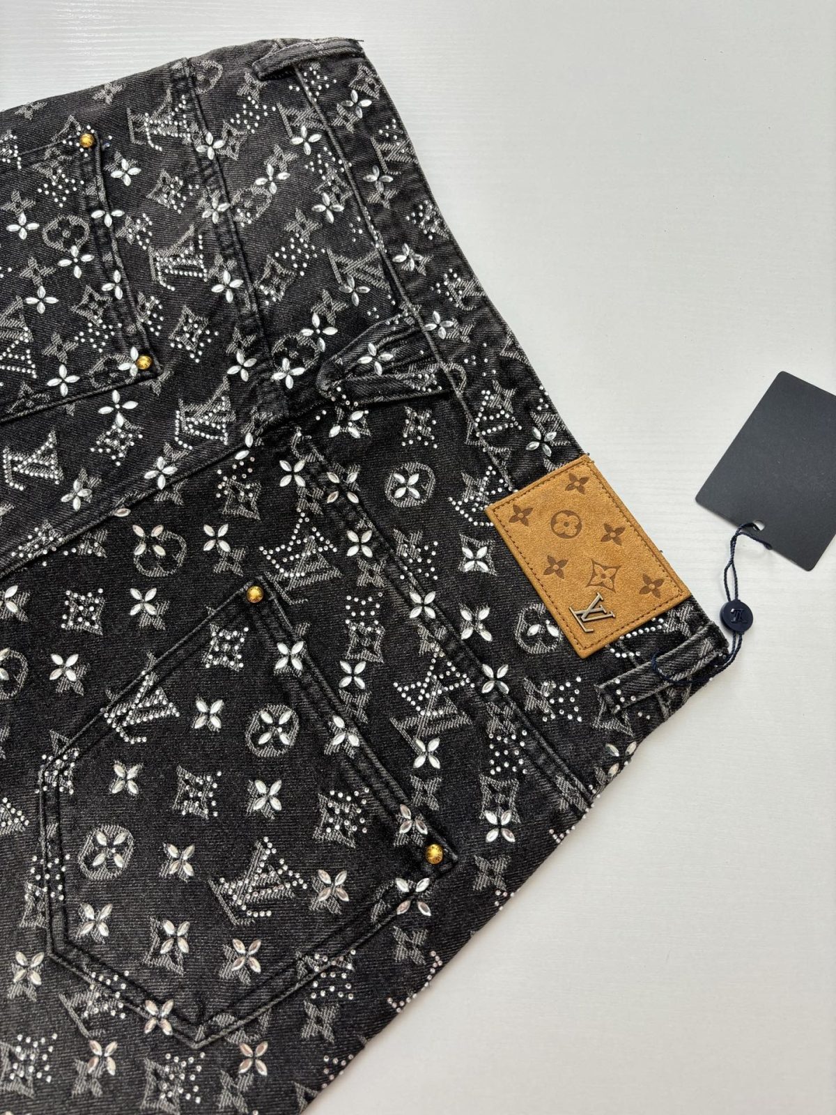 Louis Vuitton Monogram Pants Jeans Size S-XL - Image 9