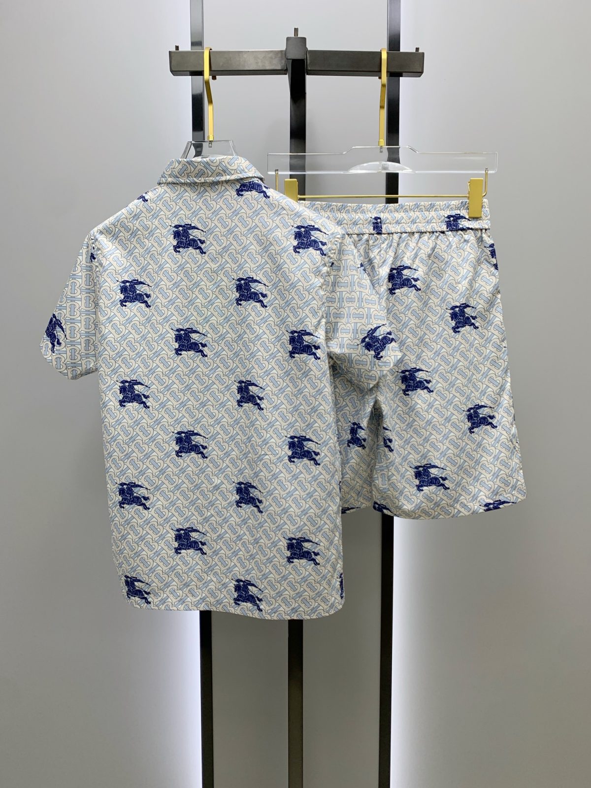 Burberry Sommeranzug Size M-XXL - Image 11