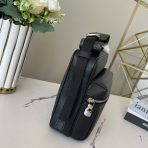 Louis Vuitton M30233 Outdoor Messenger Men Bags Size 29.5*20*10.5cm - Image 5