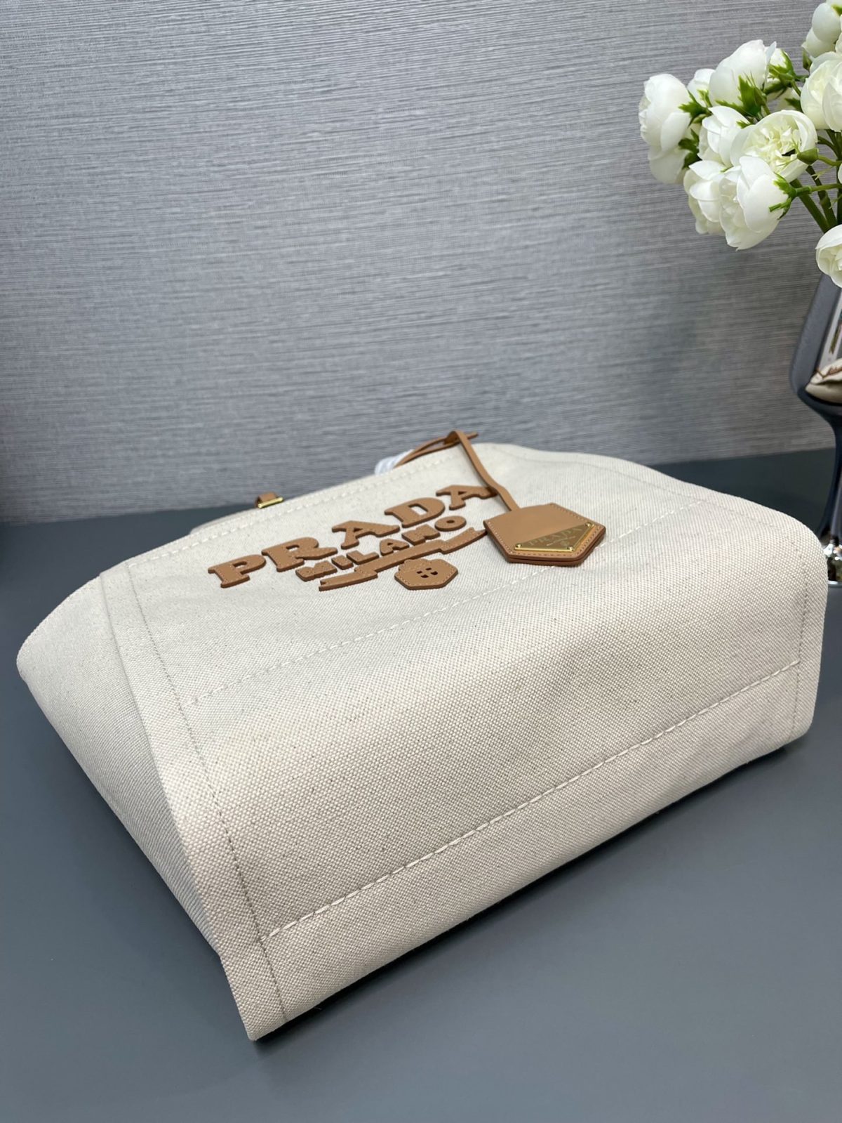 Prada 1BG474 Medium linen blend tote Bag Size 31*25*14cm - Image 8