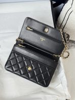 Chanel AP4241 woc Shoulder Bags 19*12*3cm - Image 7