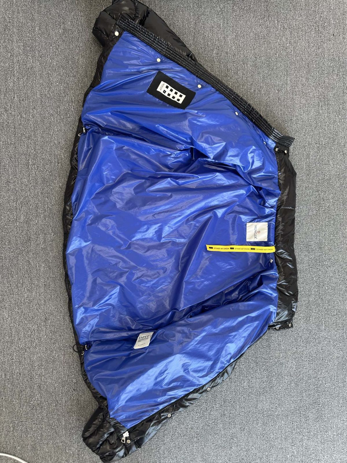 Moncler x Palm Angels New Winter Jacket Size S-2XL - Image 8