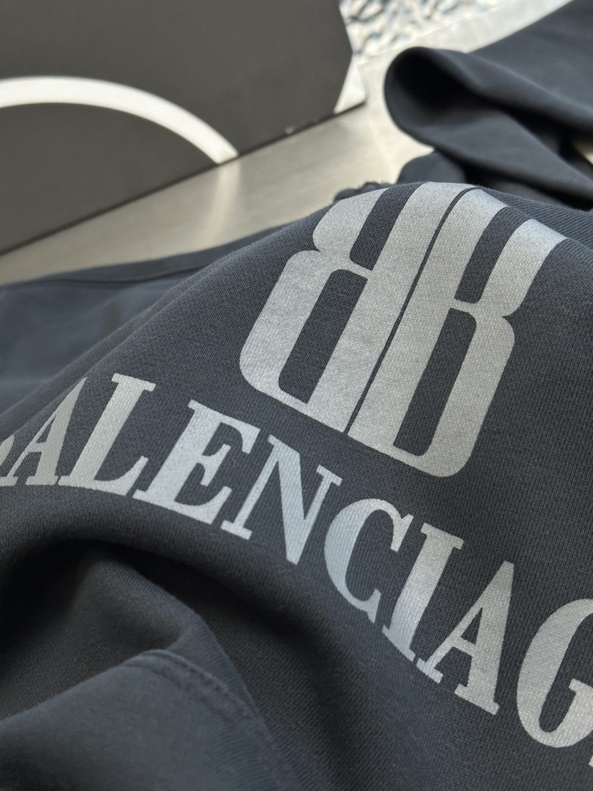 Balenciaga Printed hooded sweatshirt Size S-XL - Image 6