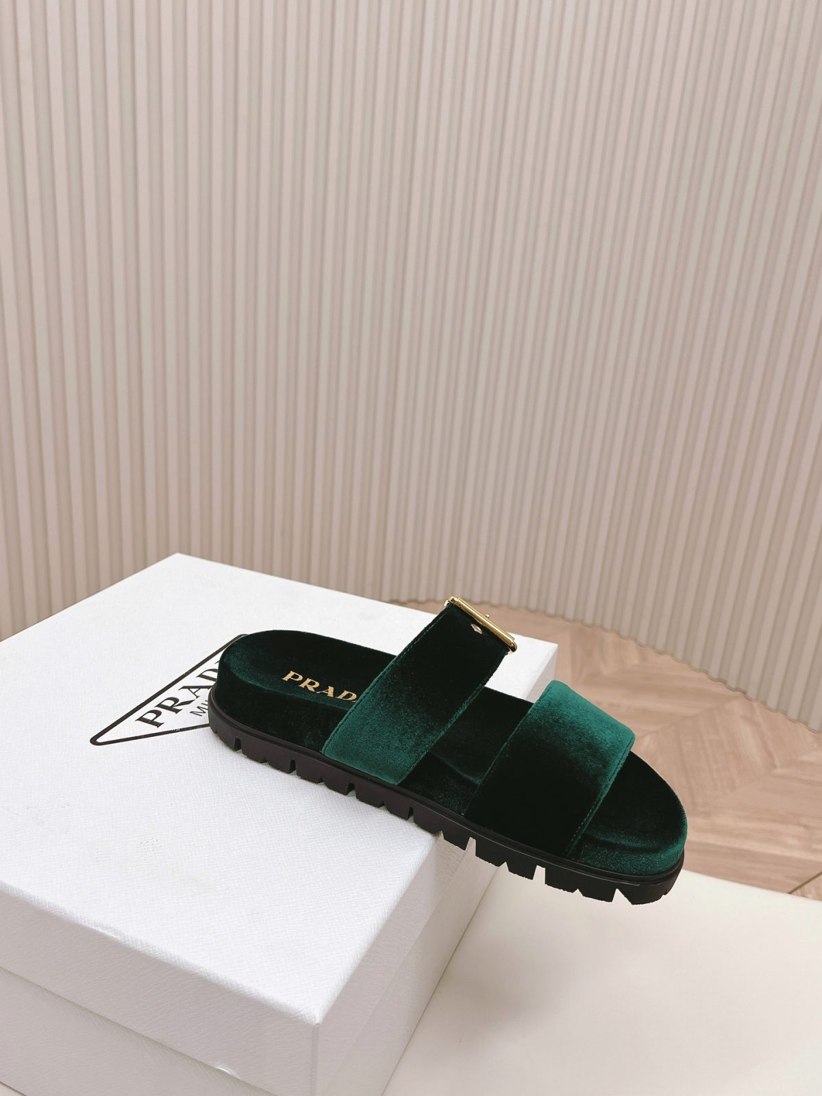 Prada 2024ss Slippers Size 36-40 - Image 4