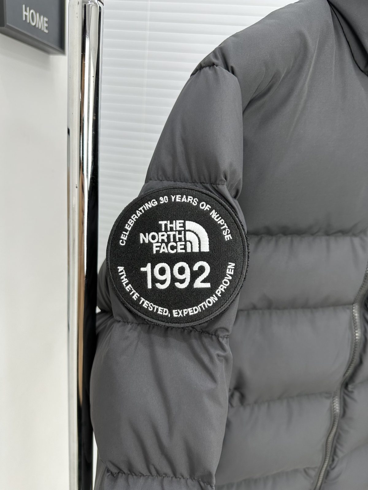 The North Face 1992 Men Women Winter Jacket XS-XXL - Image 6