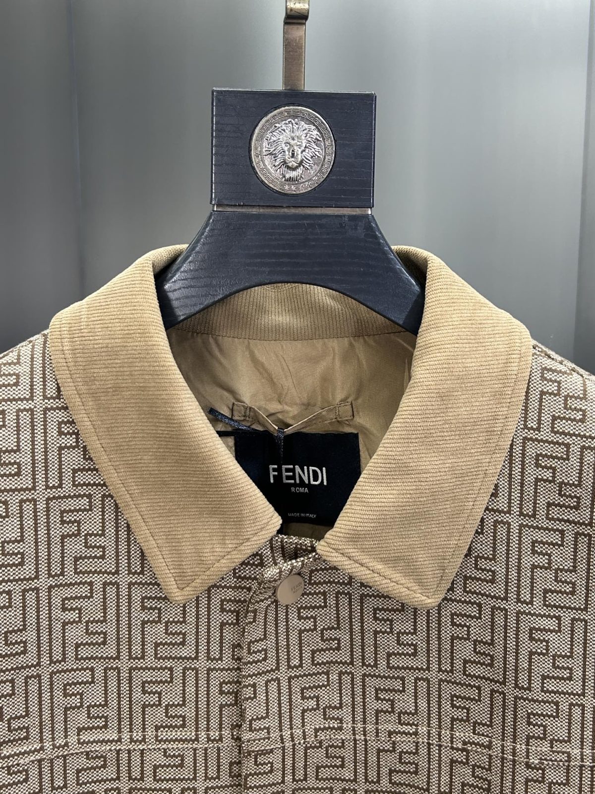 Fendi Unisex Jacket Size M-XXXL - Image 5