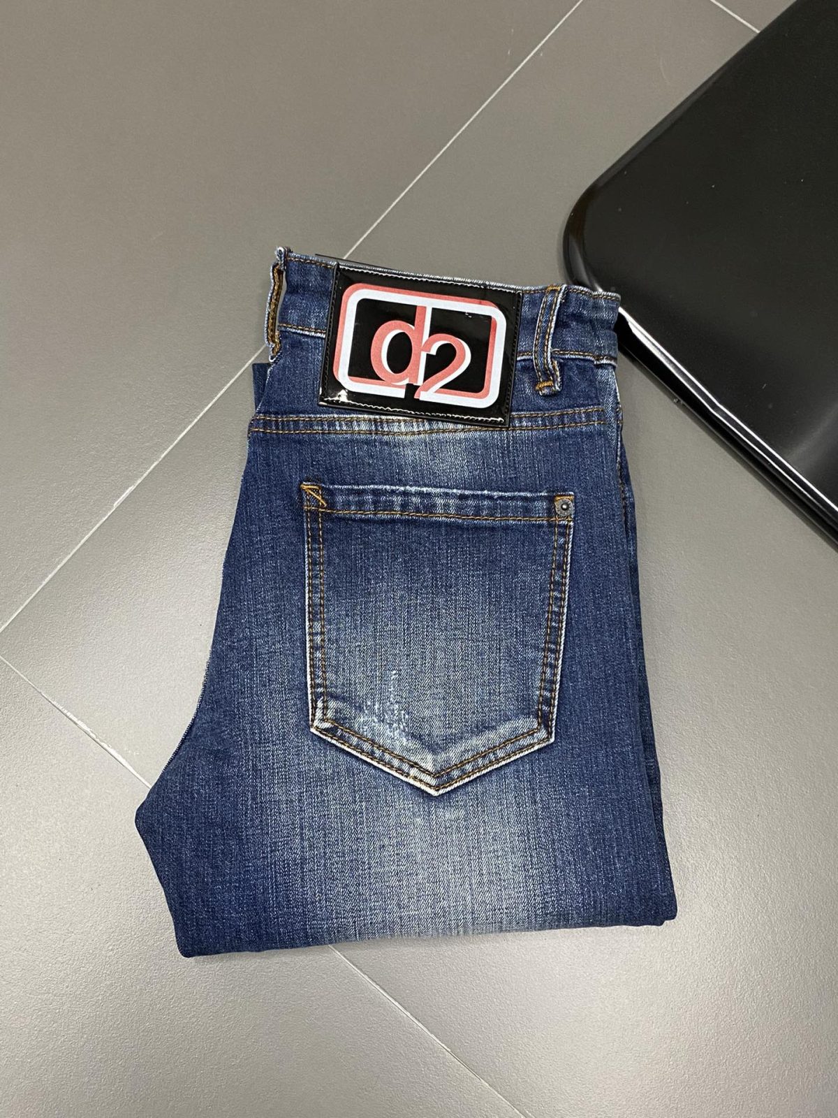 Dsquared Jeans Men Size 28-38 - Image 5