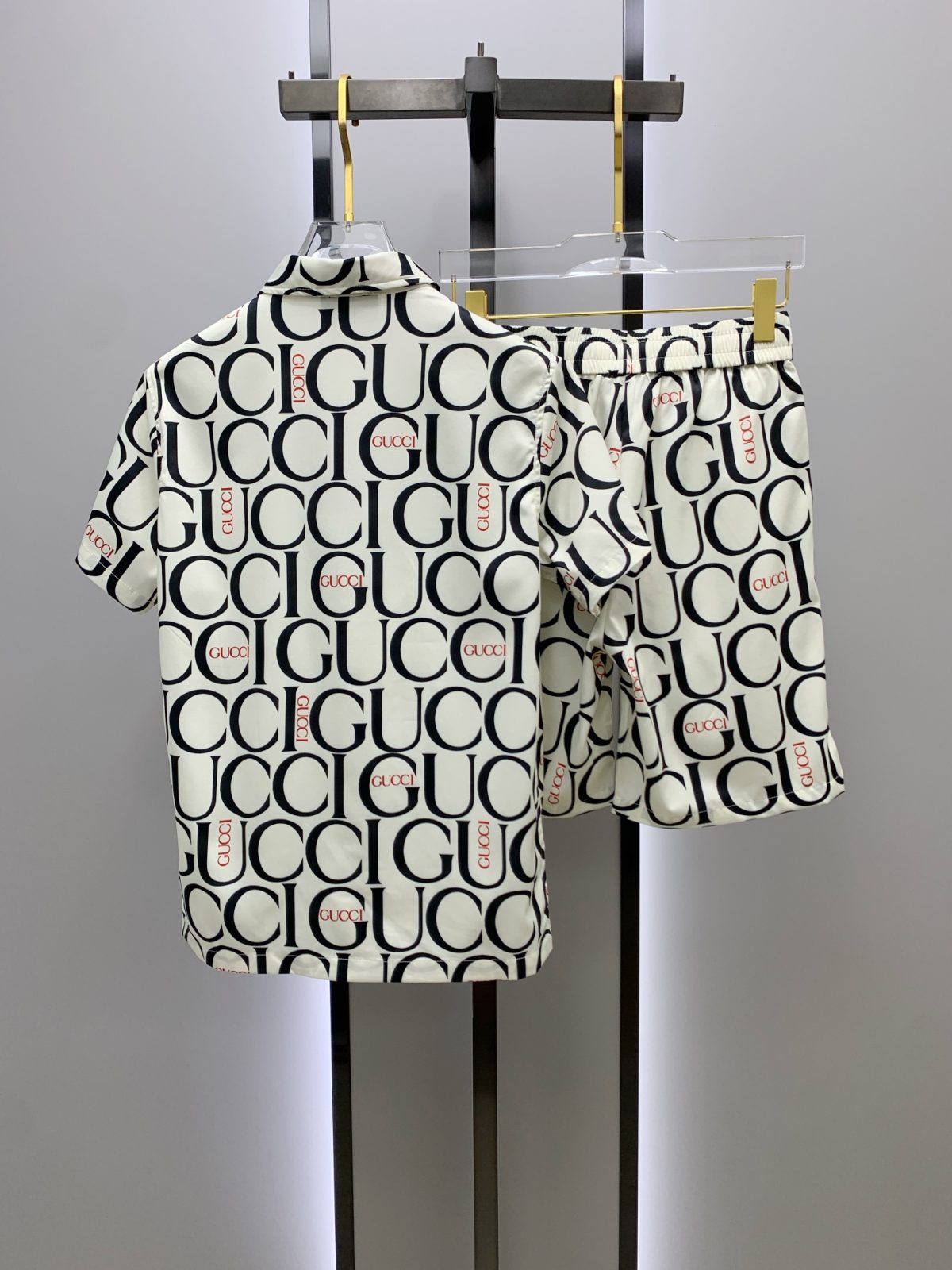 Gucci Sommeranzug Size M-XXL - Image 11