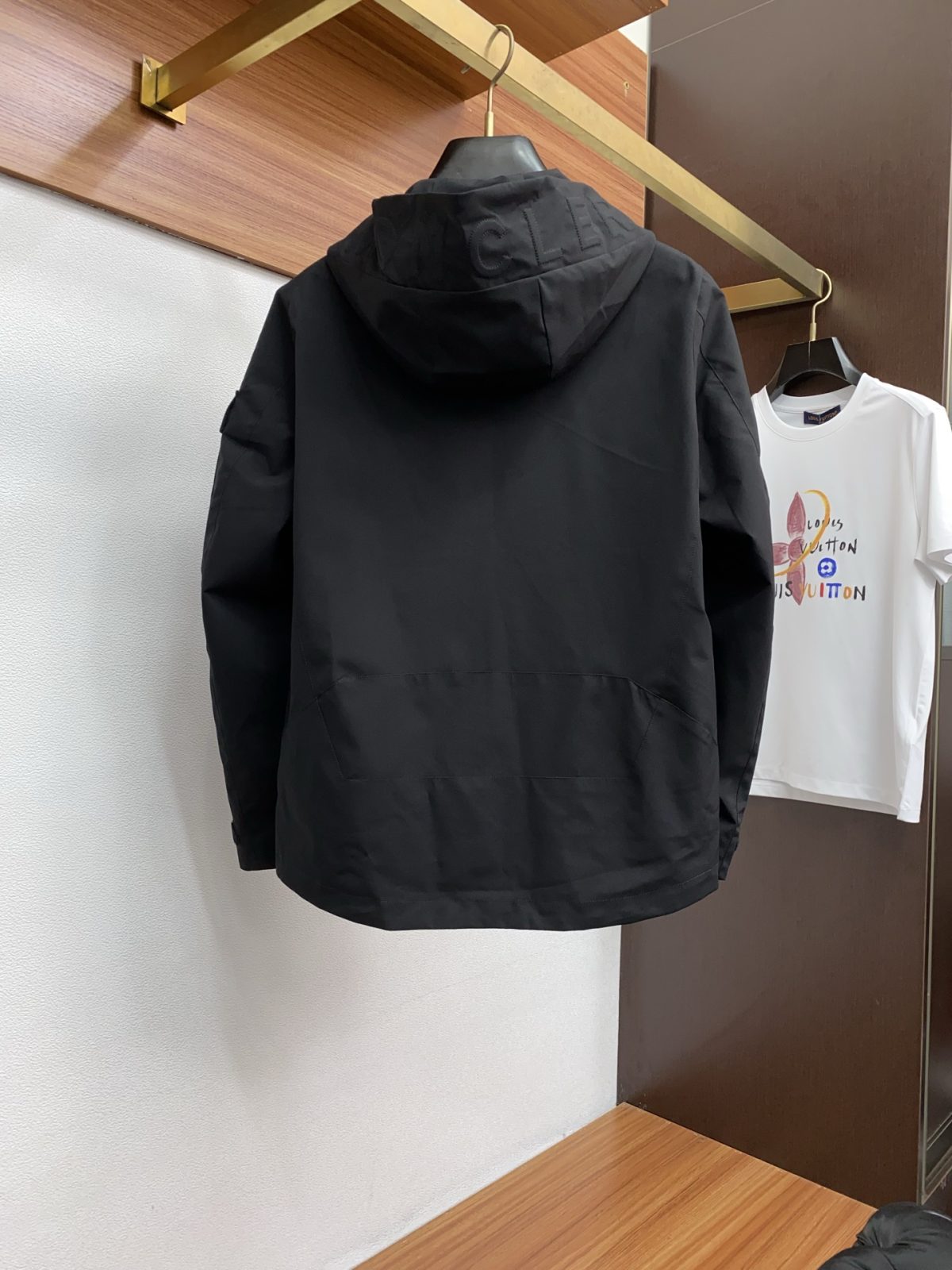 Moncler Unisex Jacket Size M-XXXL - Image 9