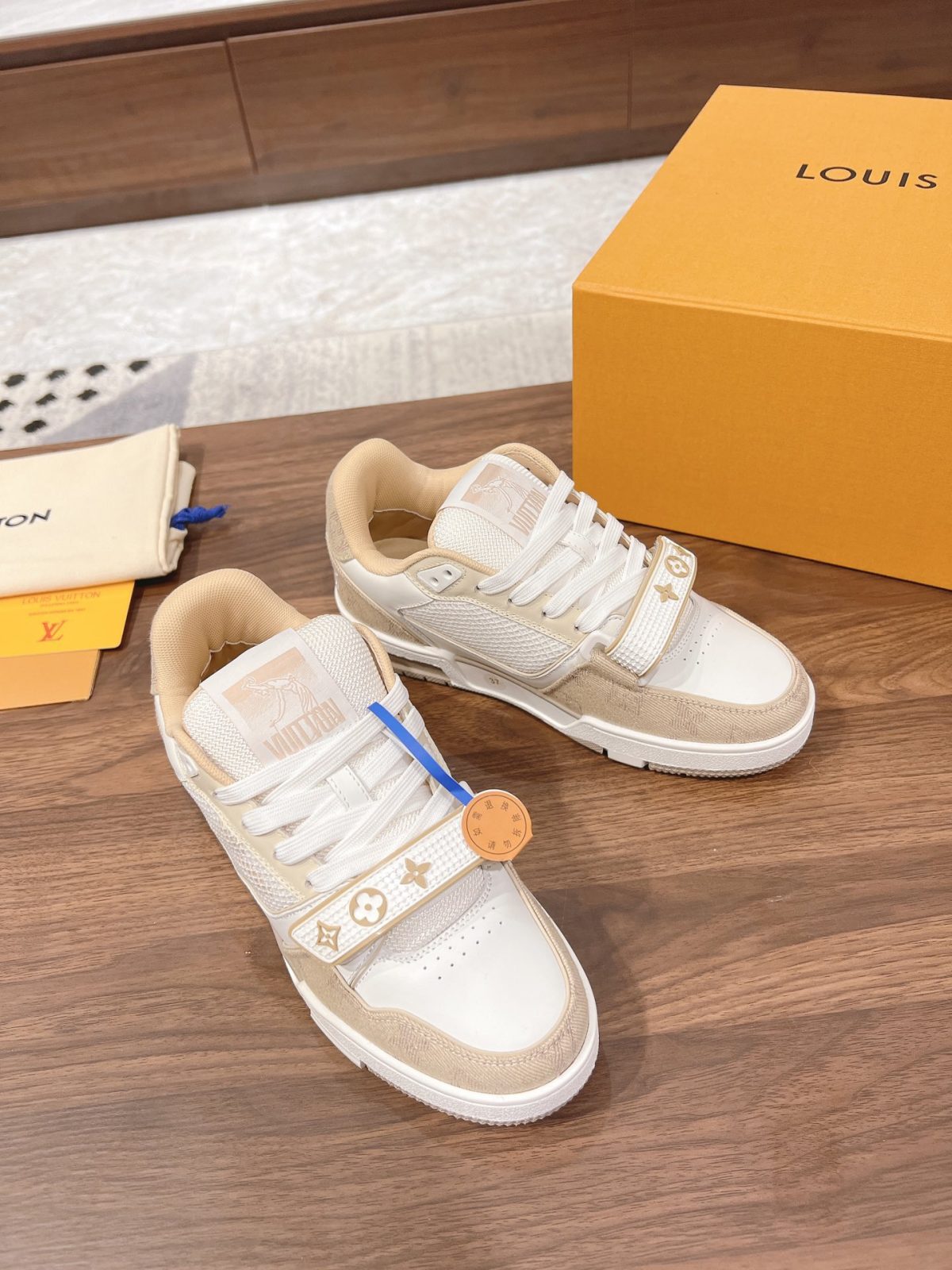 Louis Vuitton LV Trainer Velcro Strap Sneaker Size 36-46 - Image 4