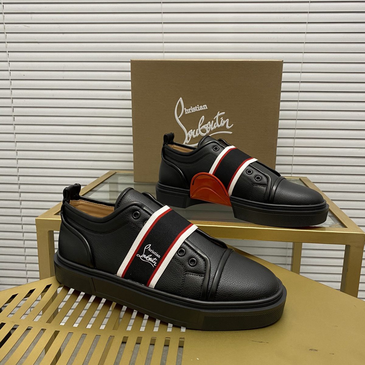 Christian Louboutin Sneaker Size 36-46 - Image 1