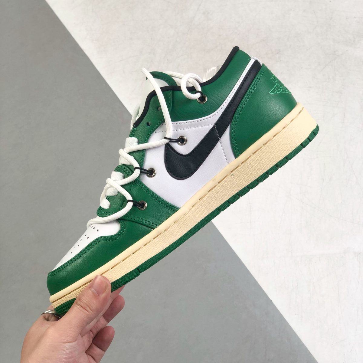 Nike Air Jordan 1 x OFF White Low Top Sneakers Shoes Gr. 36-46 - Image 3