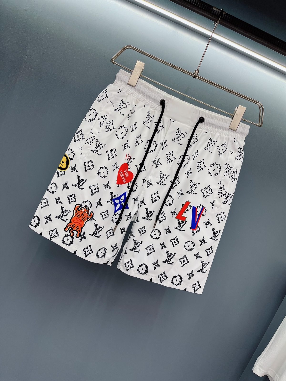 Louis Vuitton Beach Pants Size M-XXXL - Image 2