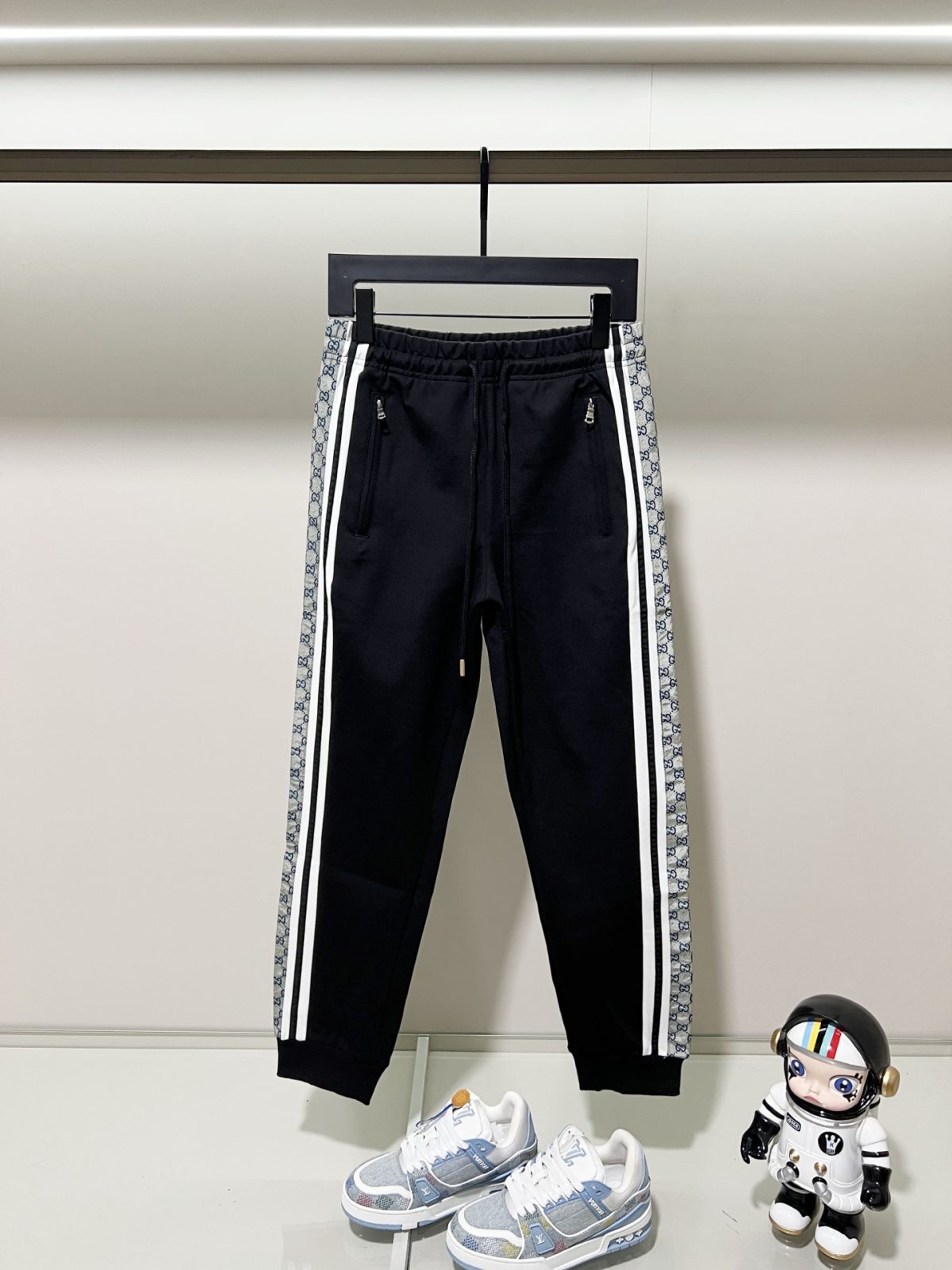 Gucci Unisex Pants Size S-XXL - Image 1