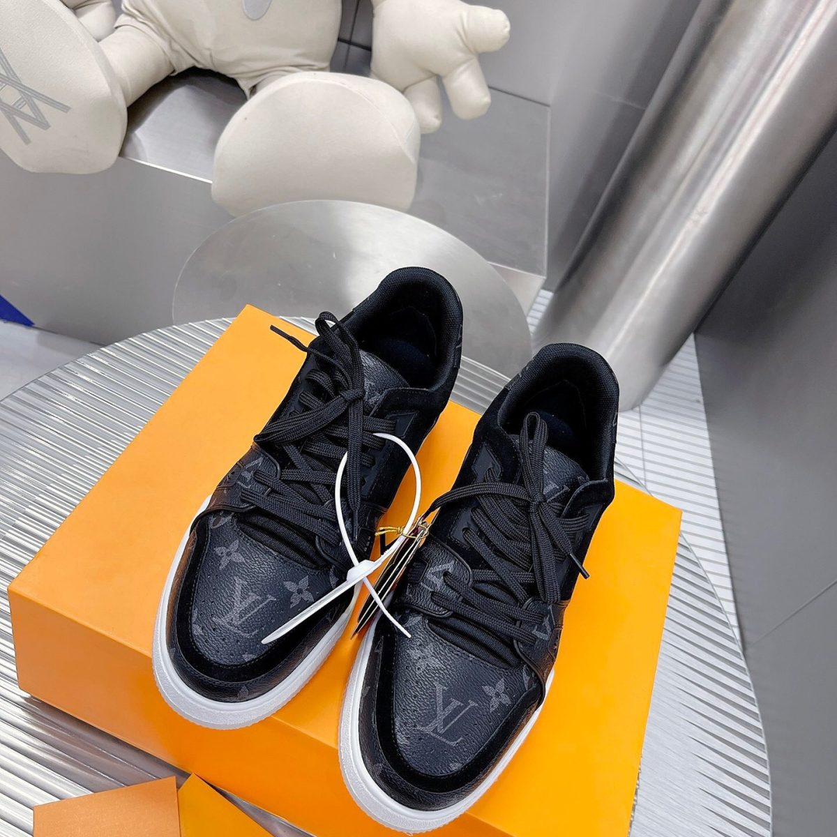 Louis Vuitton Trainer Sneaker Size 36-46 - Image 3
