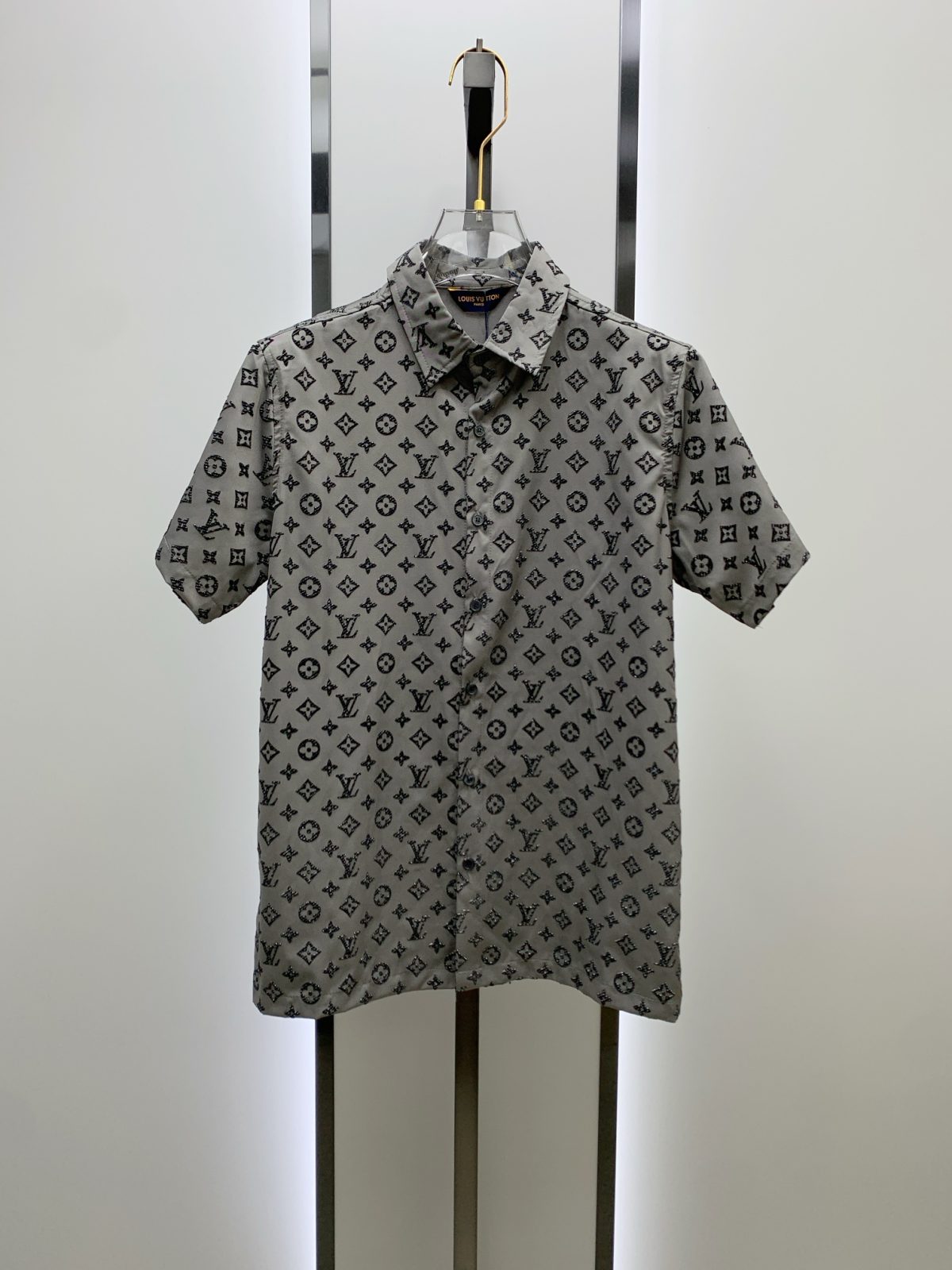 Louis Vuitton Sommeranzug Size M-XXL - Image 2