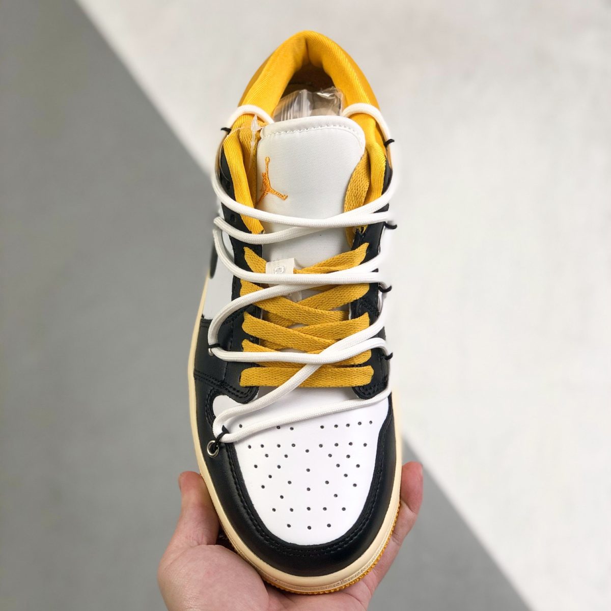 Nike Air Jordan 1 x OFF White Low Top Sneakers Shoes Gr. 36-46 - Image 2