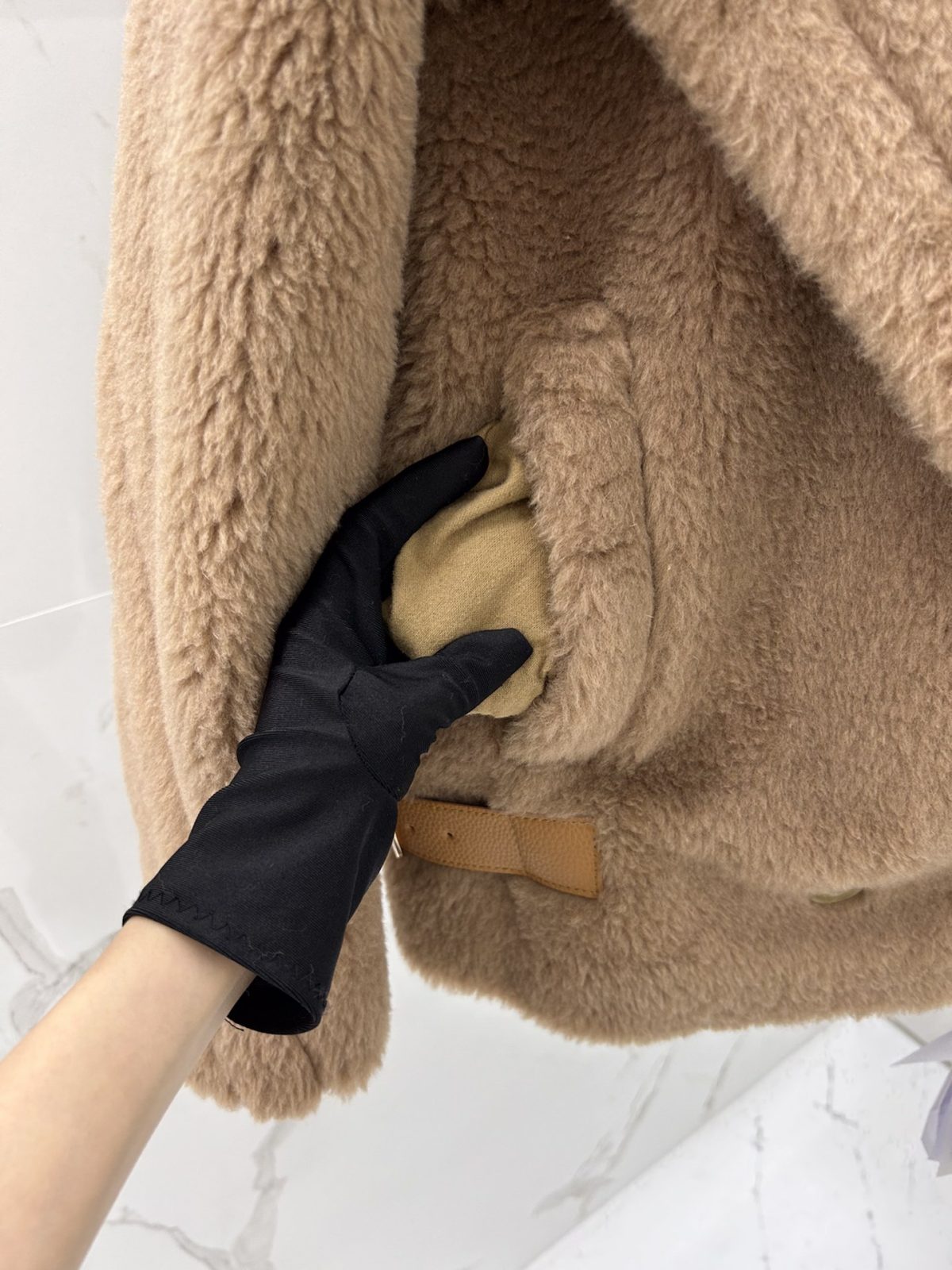 Max Mara Teddy fur Short coat Size XS-M - Image 5