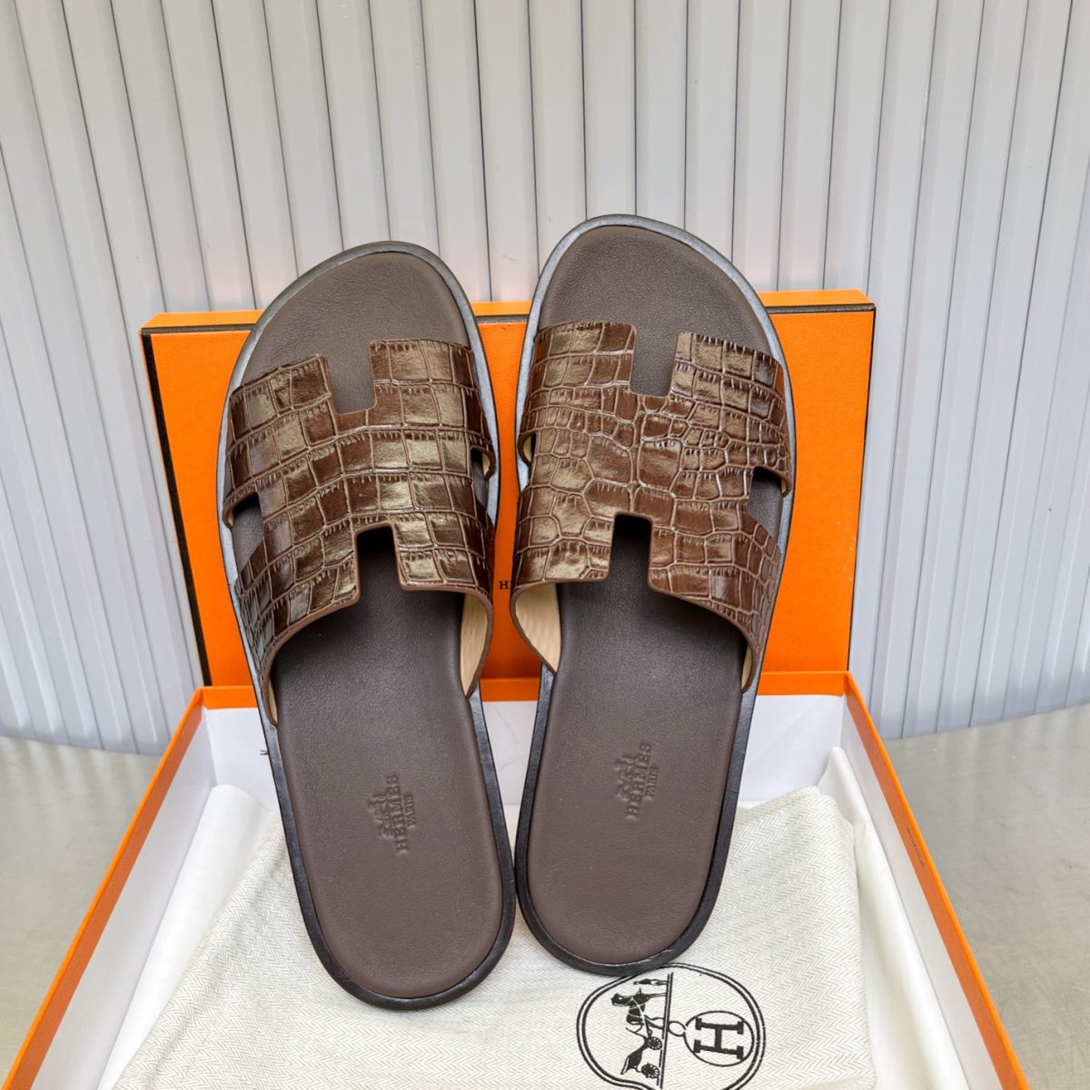 Hermes lzmir Sandals Size 40-45 - Image 8