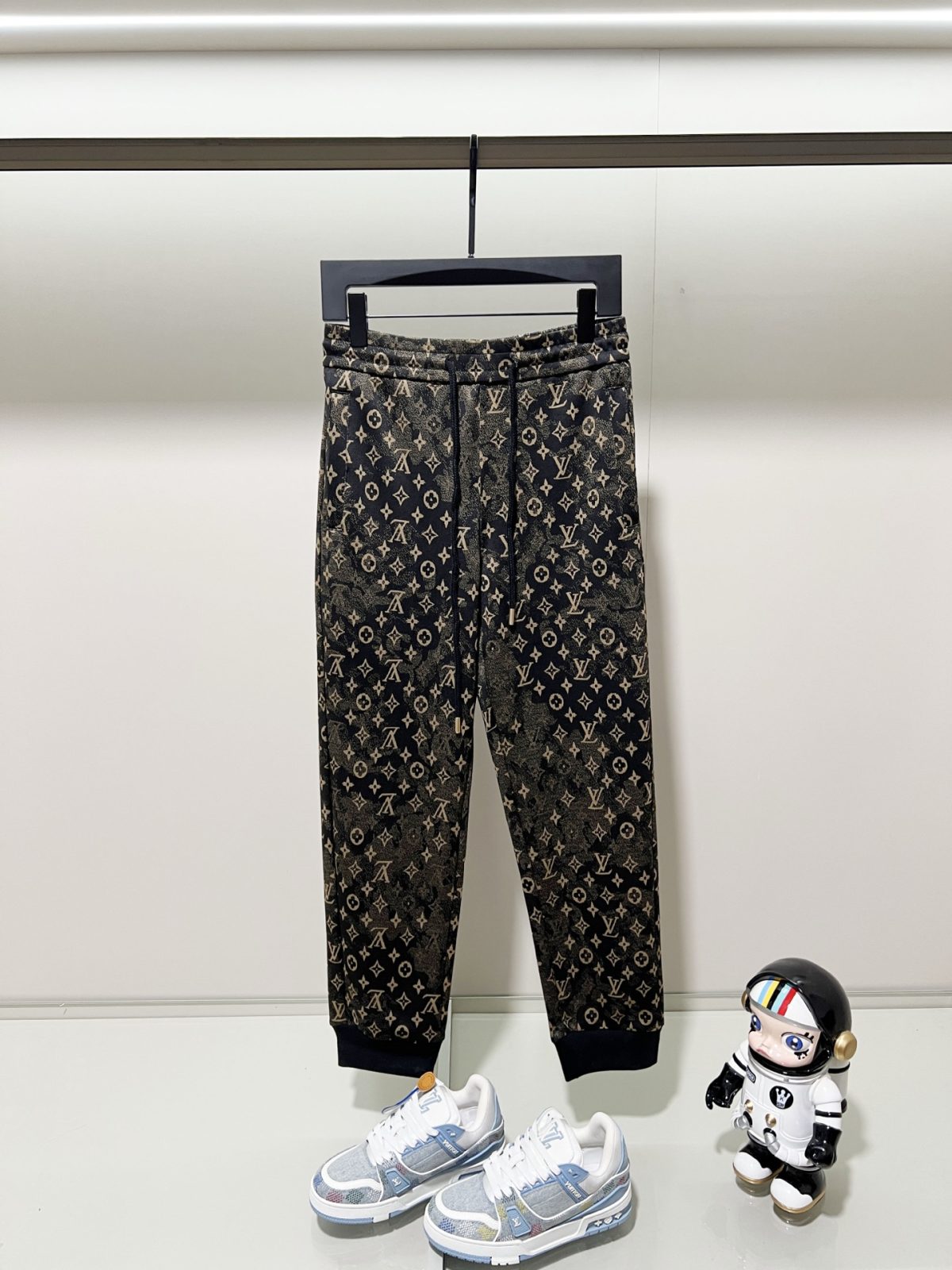 Louis Vuitton Unisex Pants Size S-XXL - Image 1