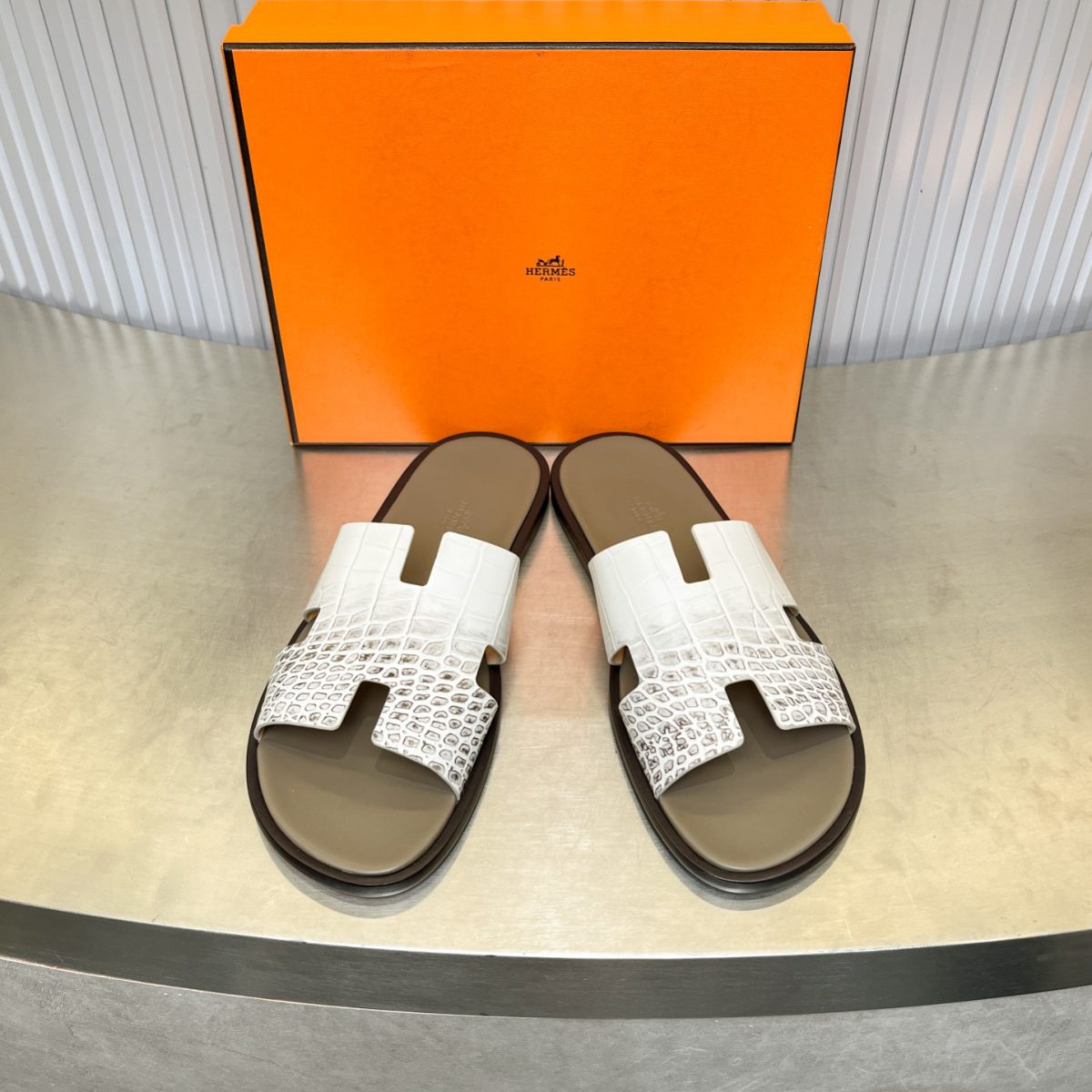 Hermes lzmir Sandals Size 40-45 - Image 2