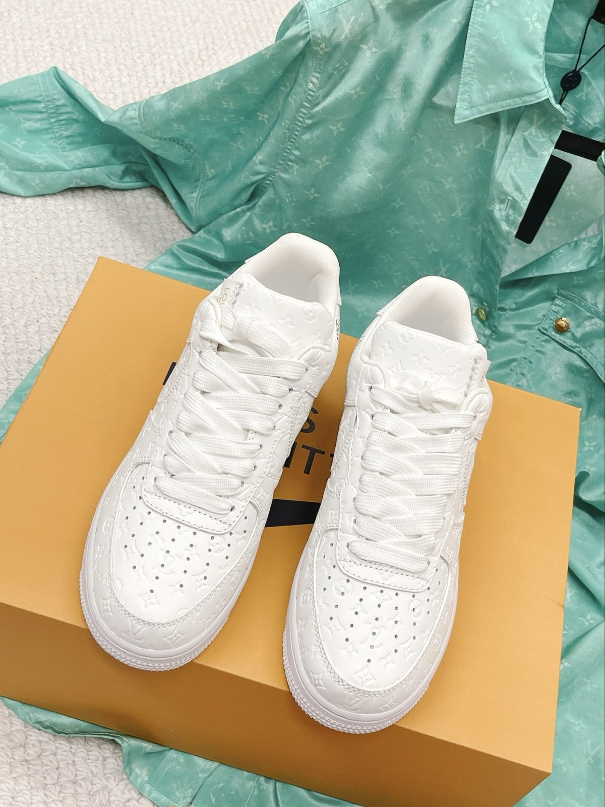 Nike Air Force 1 & Louis Vuitton Sneaker Size 36-45 - Image 2