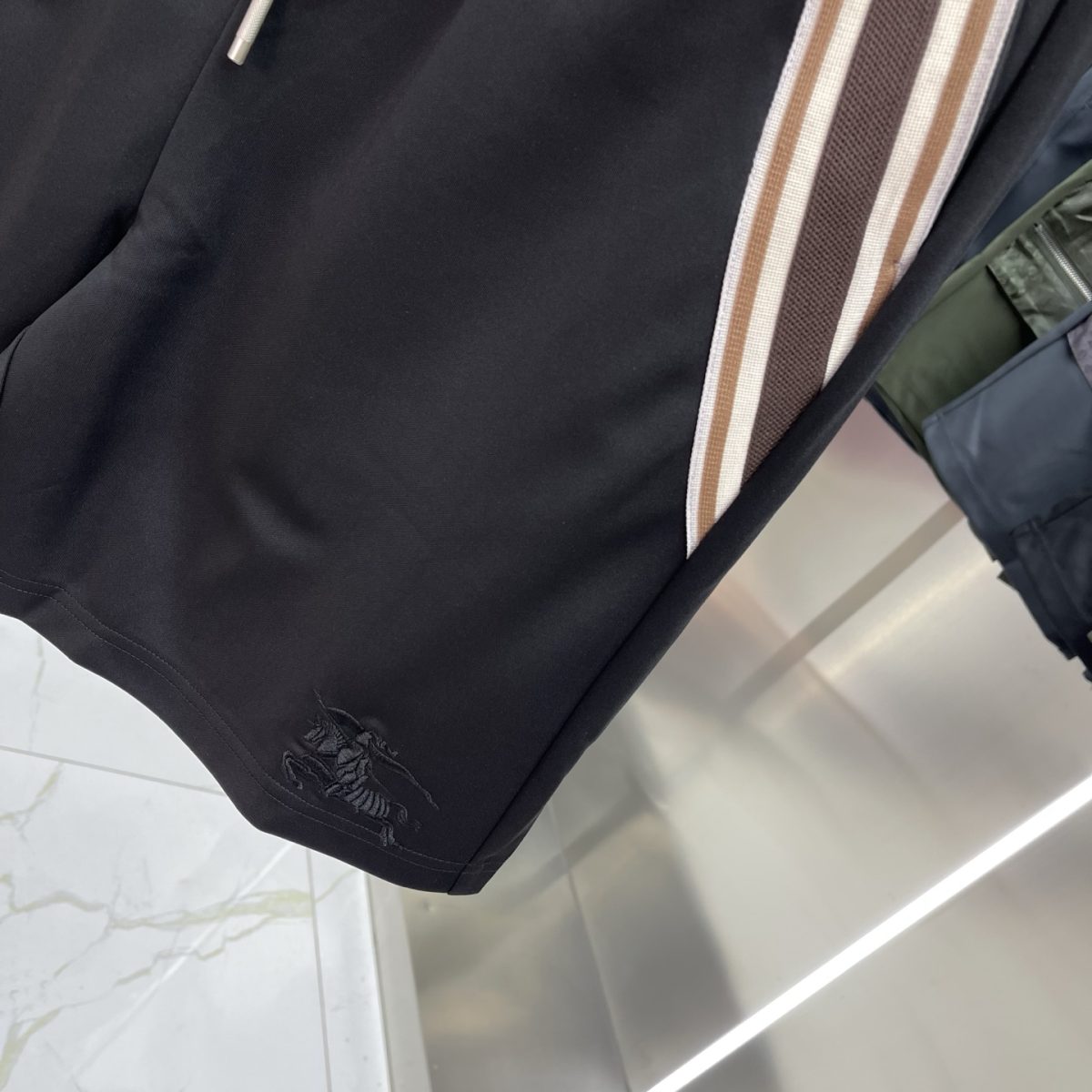 Burberry Shorts M-3XL - Image 3