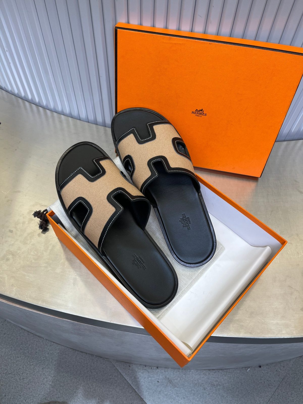 Hermes lzmir Sandals Size 40-45 - Image 7