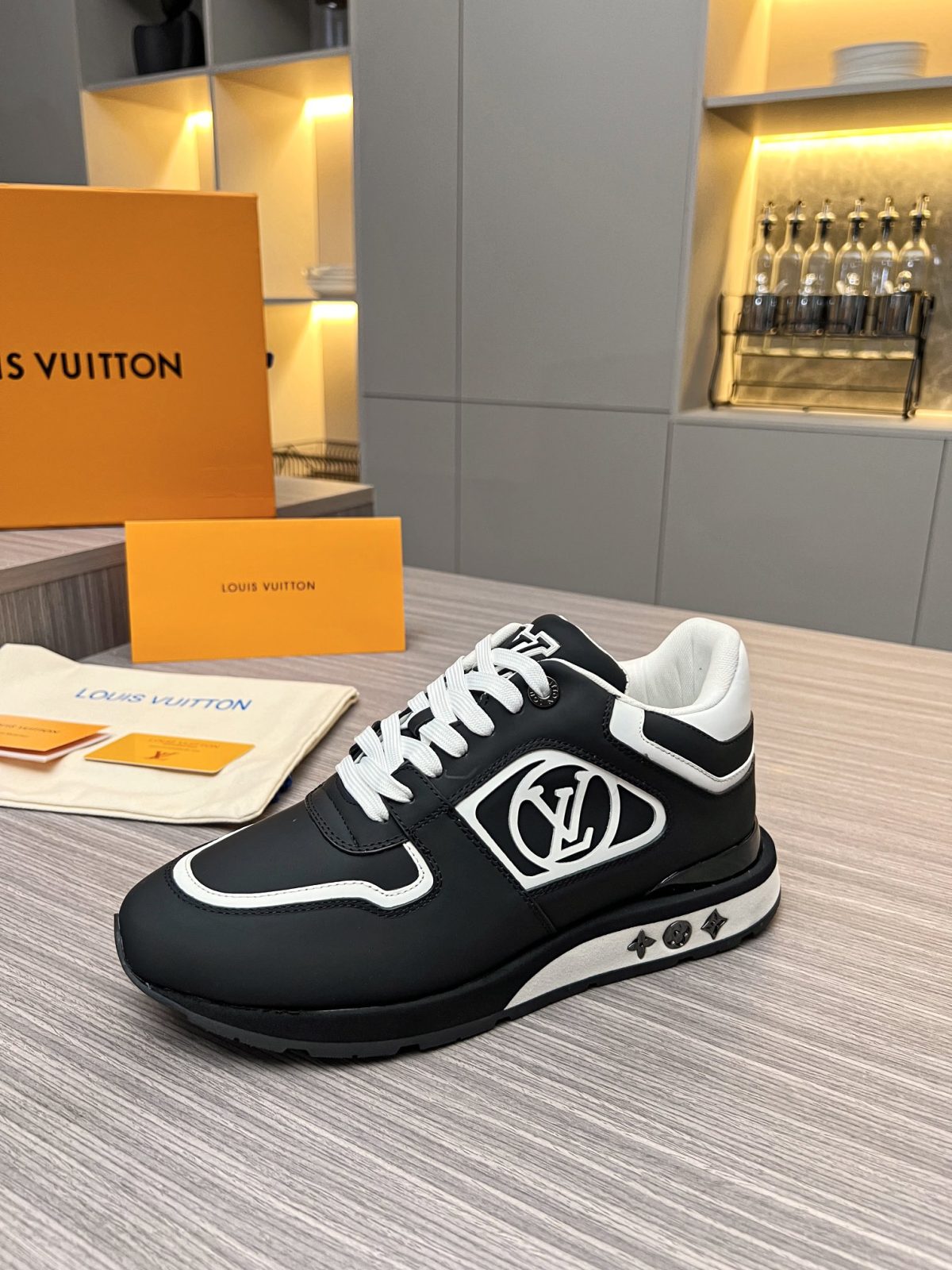Louis Vuitton 2024ss Runaway Sneaker Size 40-46 - Image 4