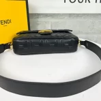Fendi Baguette Women Shoulder Bags 27*6*15cm - Image 4