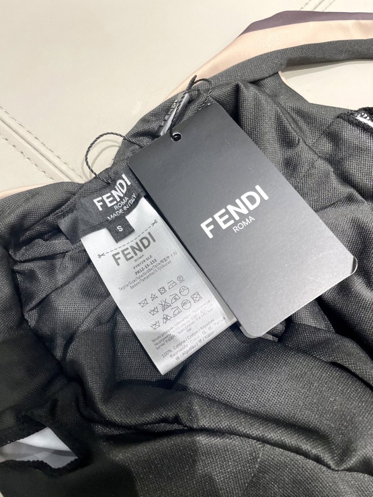 Fendi Swimsuit Size S-XL - Image 8