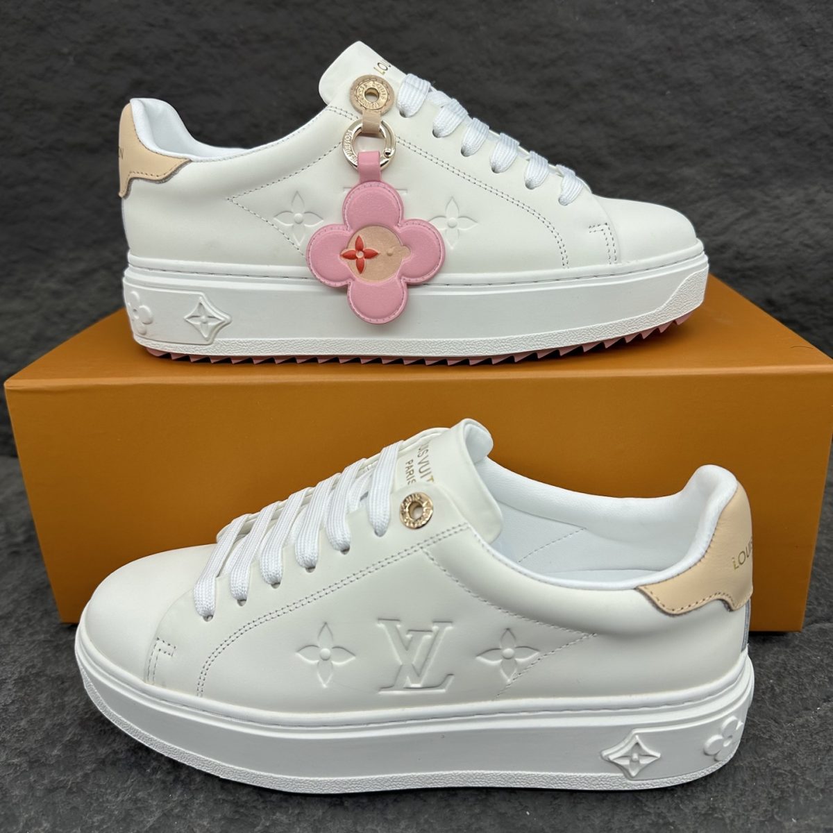 Louis Vuitton Time Out Sneaker Size 36-46 - Image 1