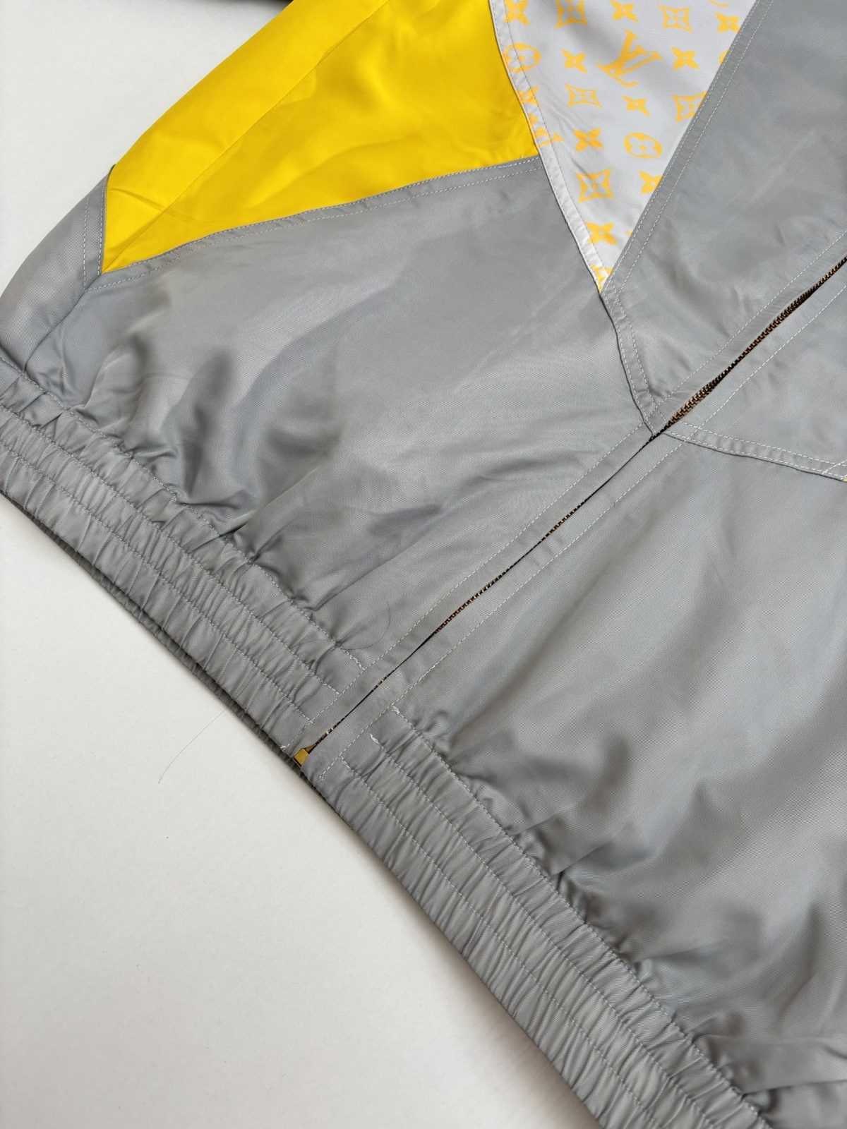 Louis Vuitton Unisex Jacket Size S-XL - Image 3