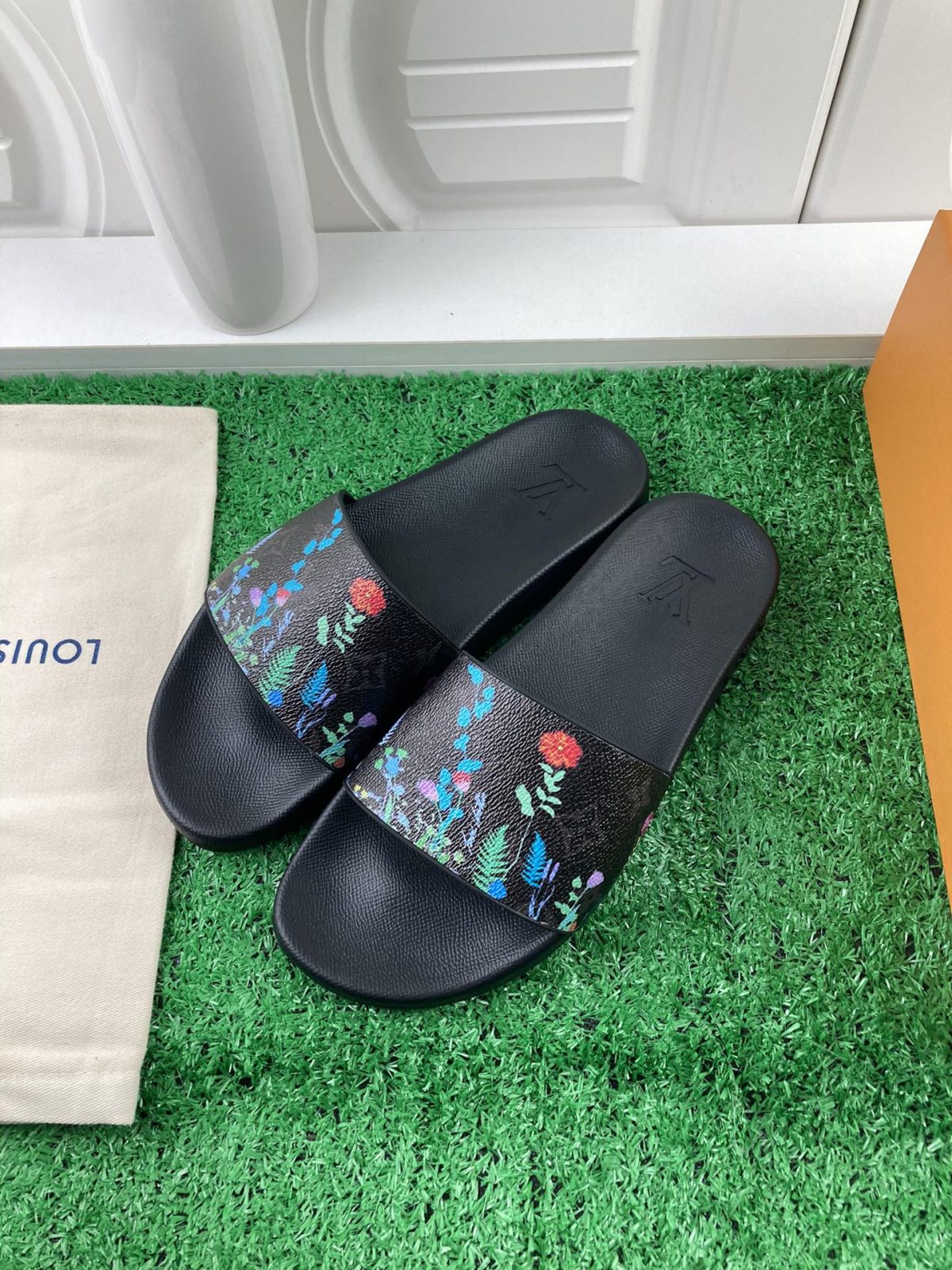 Louis Vuitton 2024ss Candy Series Slippers Size 36-45 - Image 3