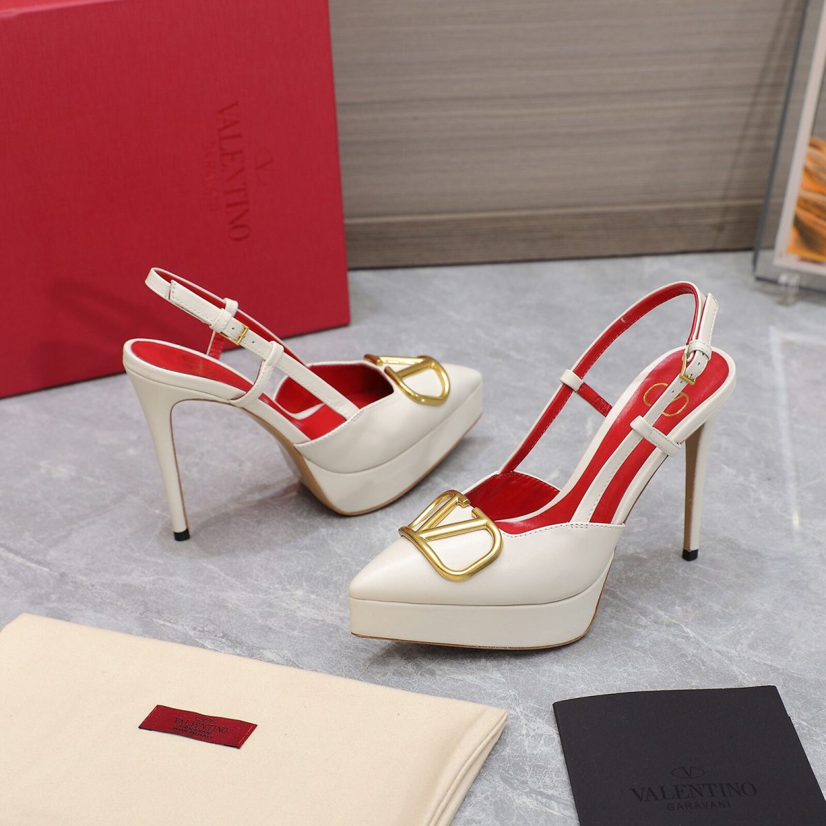 Valentino Vlogo Signature Calfskin Slingback Pumps Size 35-41 4-Color - Image 1