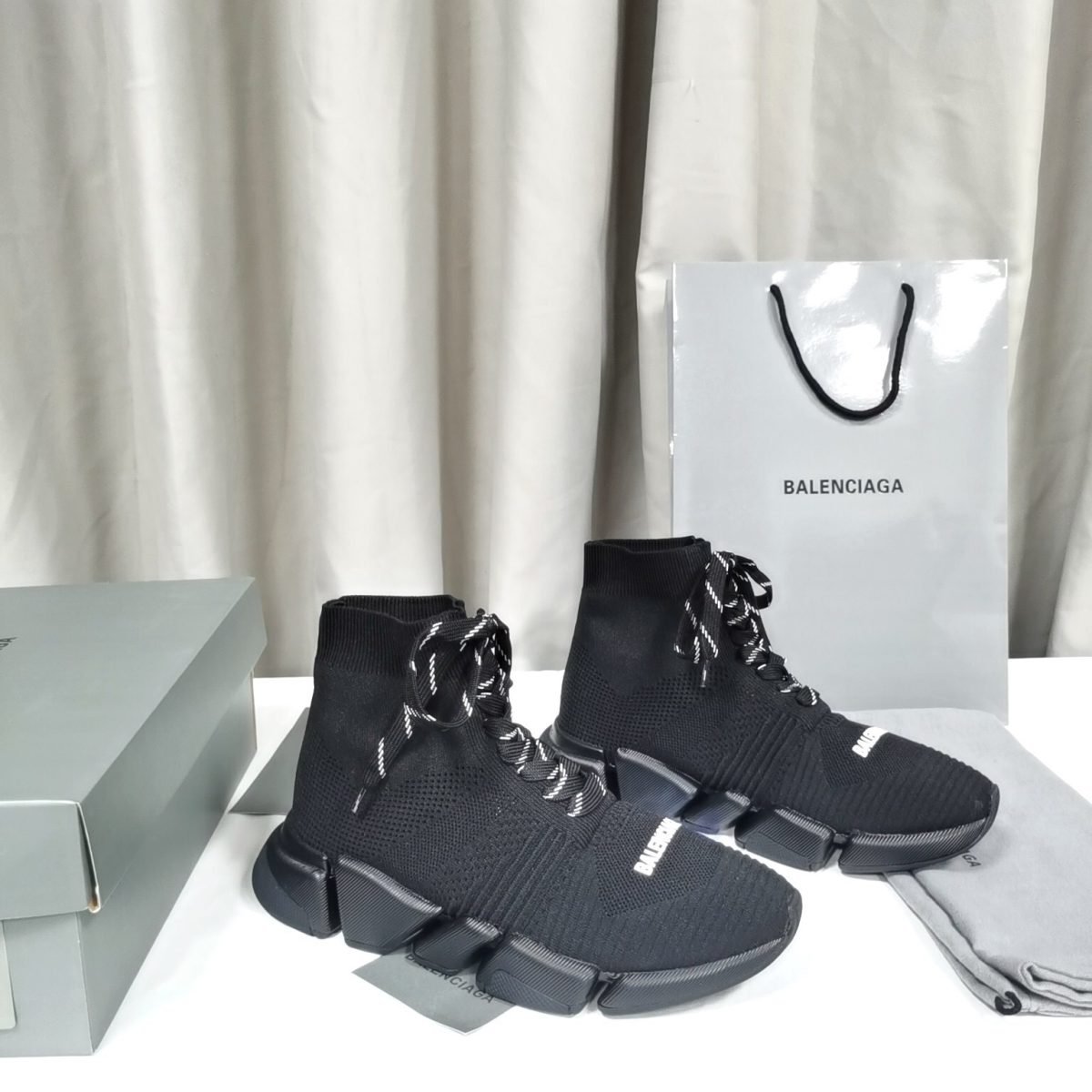 Balenciaga Speed 2.0 Lace-up Sneaker Size 35-46  6-Color - Image 1