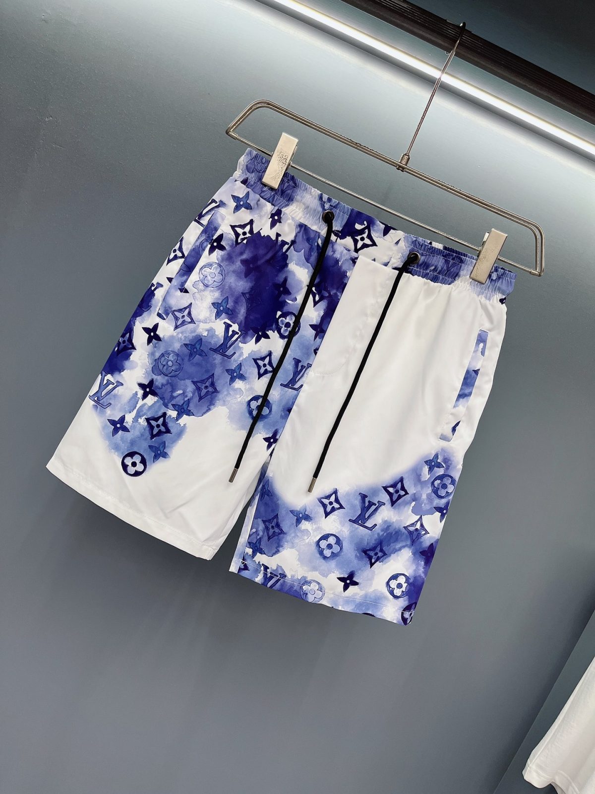 Louis Vuitton Beach Pants Size M-XXXL - Image 2