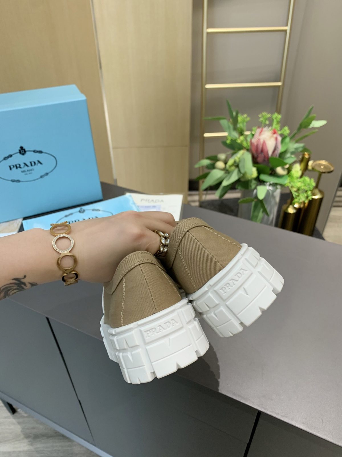 Prada 2024 New Double Wheel Re-Nylon gabardine Sneaker Size 36-41 - Image 4