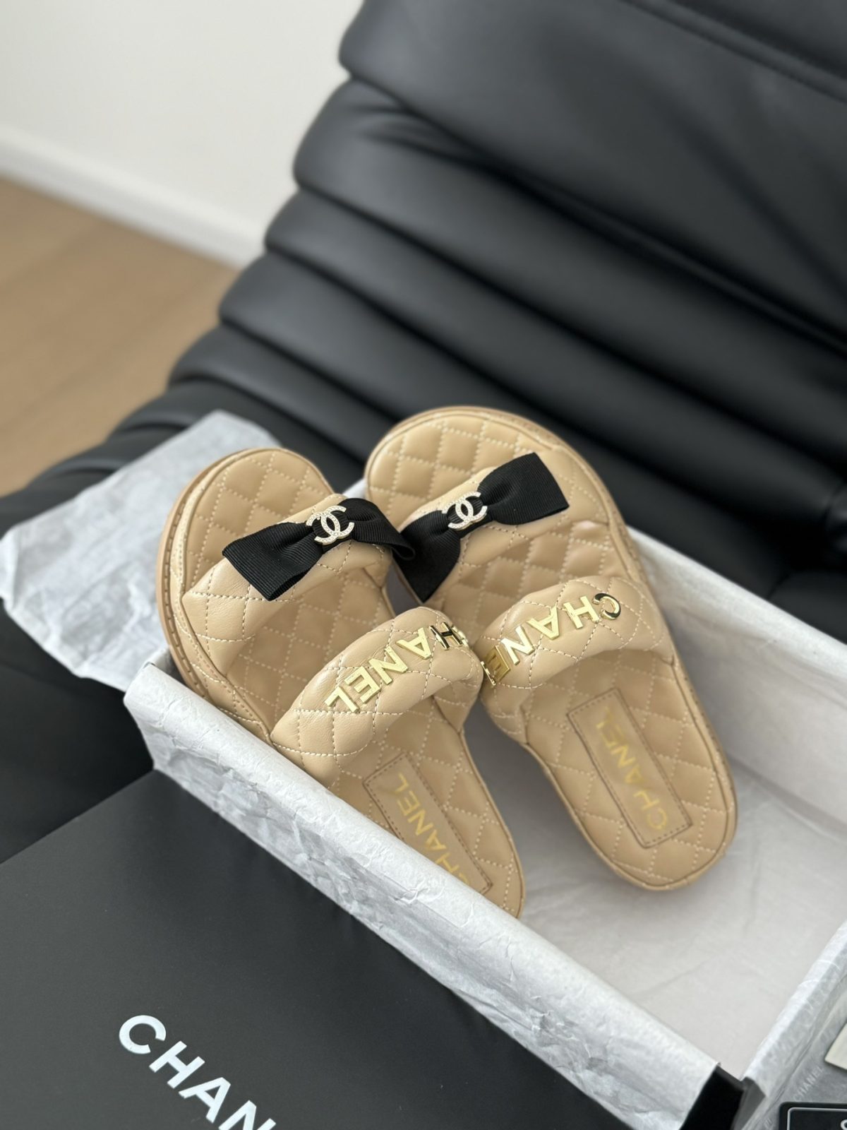 Chanel 2024 New Slippers Size 36-41 - Image 6