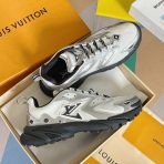 Louis Vuitton LV Runner Tatic Sneaker Size 40-46 - Image 4