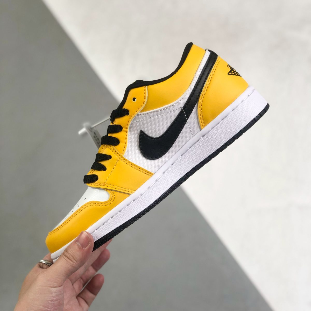 Nike Air Jordan 1 Low Top Sneakers Shoes Gr. 36-46 - Image 3