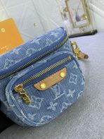 Louis Vuitton M83353 Mini Bumbag Shoulder Bags Size 17*12*9cm - Image 5