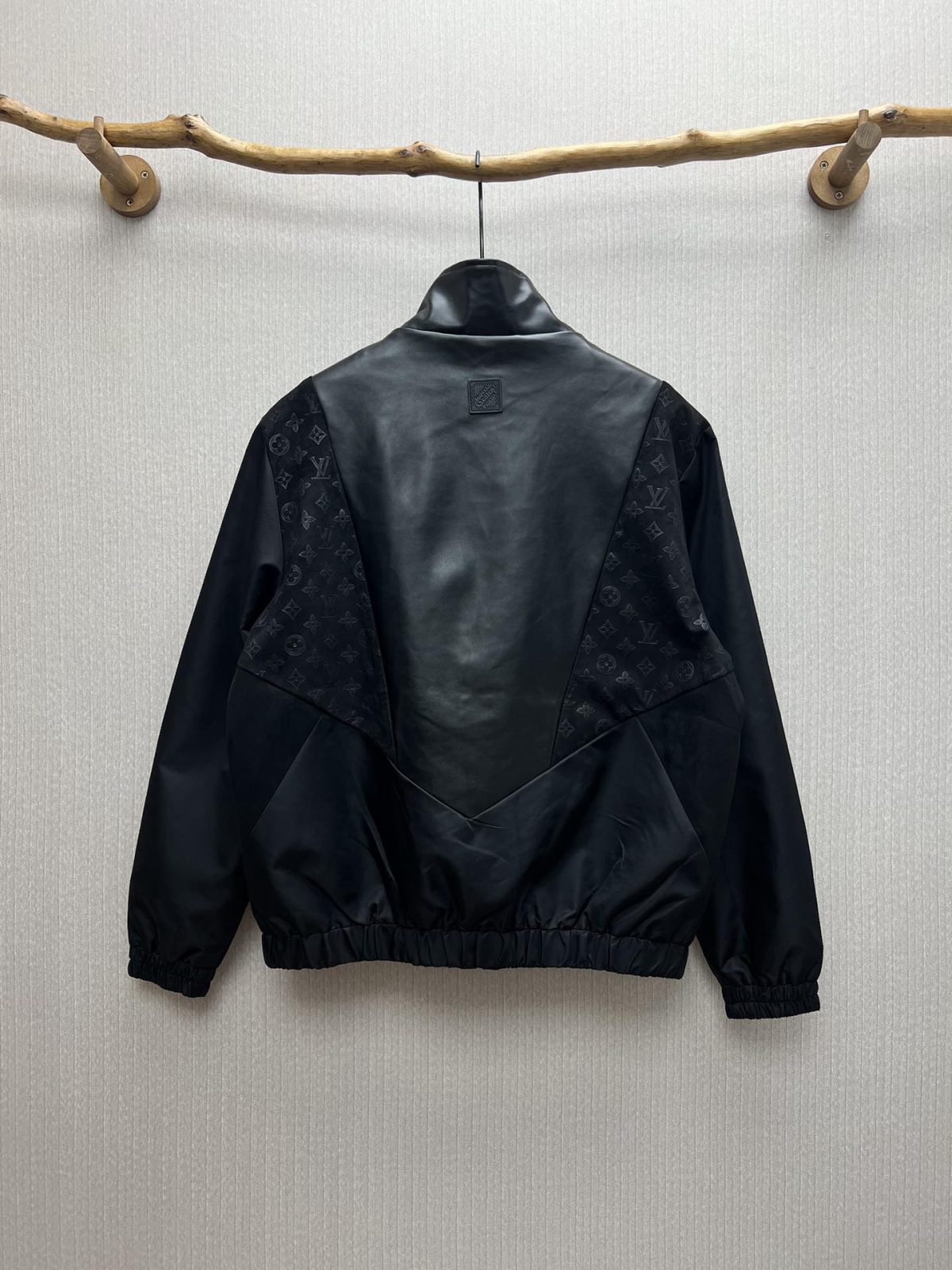 Louis Vuitton 2025ss New Jacket Size S-XL - Image 2